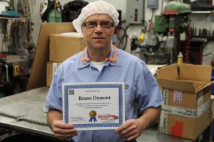 Bruno Dumont, mécanicien et responsable de la maintenance chez Les Œufs Bec-O (Burnbrae Farms inc.) à Upton, 2012